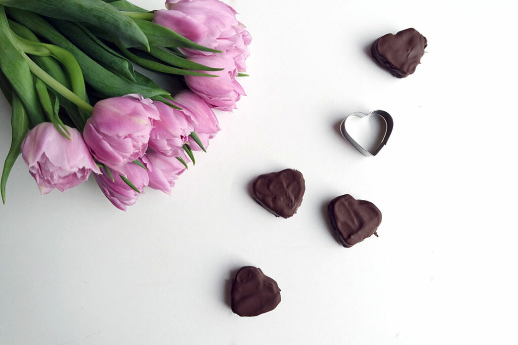 valentinstag-schokoladen Pralinen Kinder pingui 