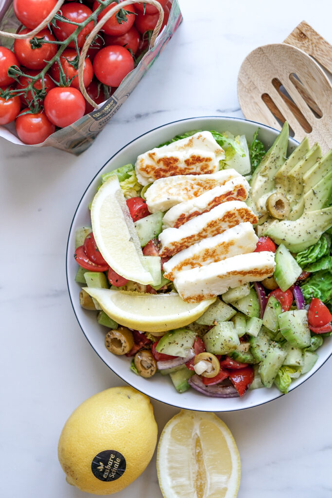 sommersalat grillen halloumi gesund